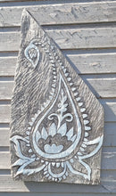 Load image into Gallery viewer, Wood Carving whole day Course