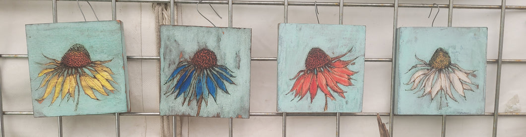 Mini Flower On Wood Canvas